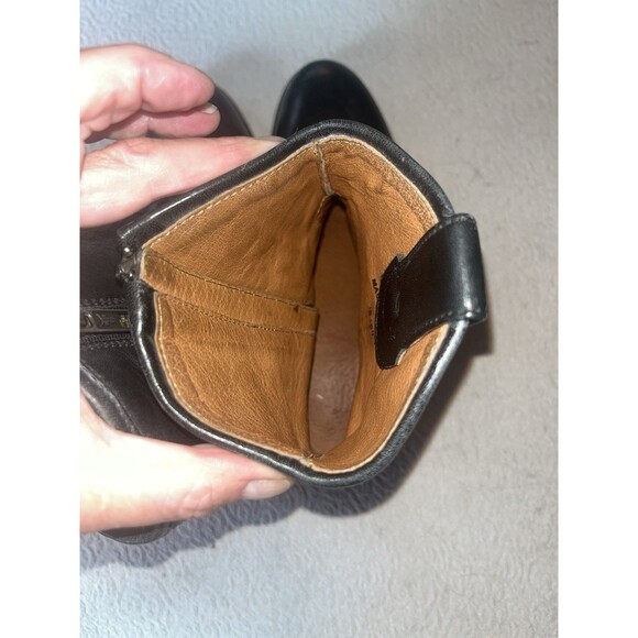 Women’s Frye Melissa Button Short Leather Ankle Booties size 6 Black - Picture 8 of 15